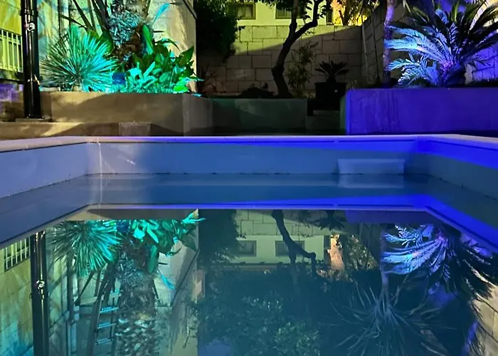 On Location, With Pool, Sea View And Exotic Garden * Split